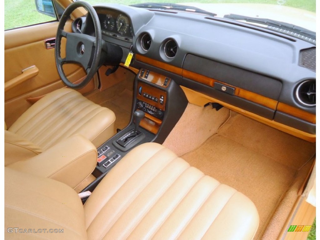 Tan Interior 1981 Mercedes-Benz E Class 300 D Sedan Photo #72452161