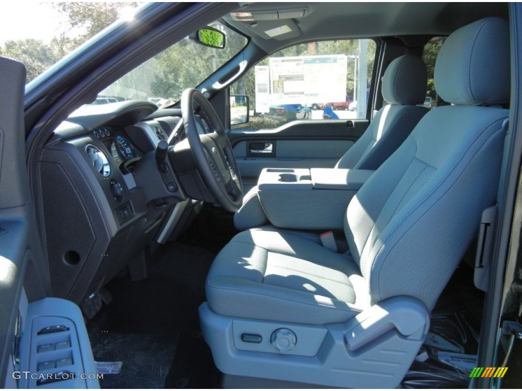 2013 Ford F150 XLT SuperCab Front Seat Photo #72453194