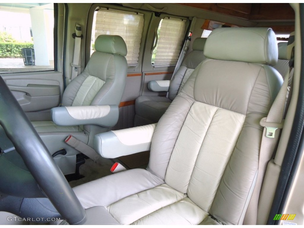 2005 Chevrolet Express 1500 Passenger Conversion Van Front Seat Photo #72454407