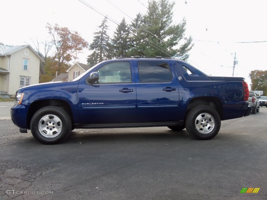 Blue Topaz Metallic 2013 Chevrolet Avalanche LS 4x4 Black Diamond Edition Exterior Photo #72457041