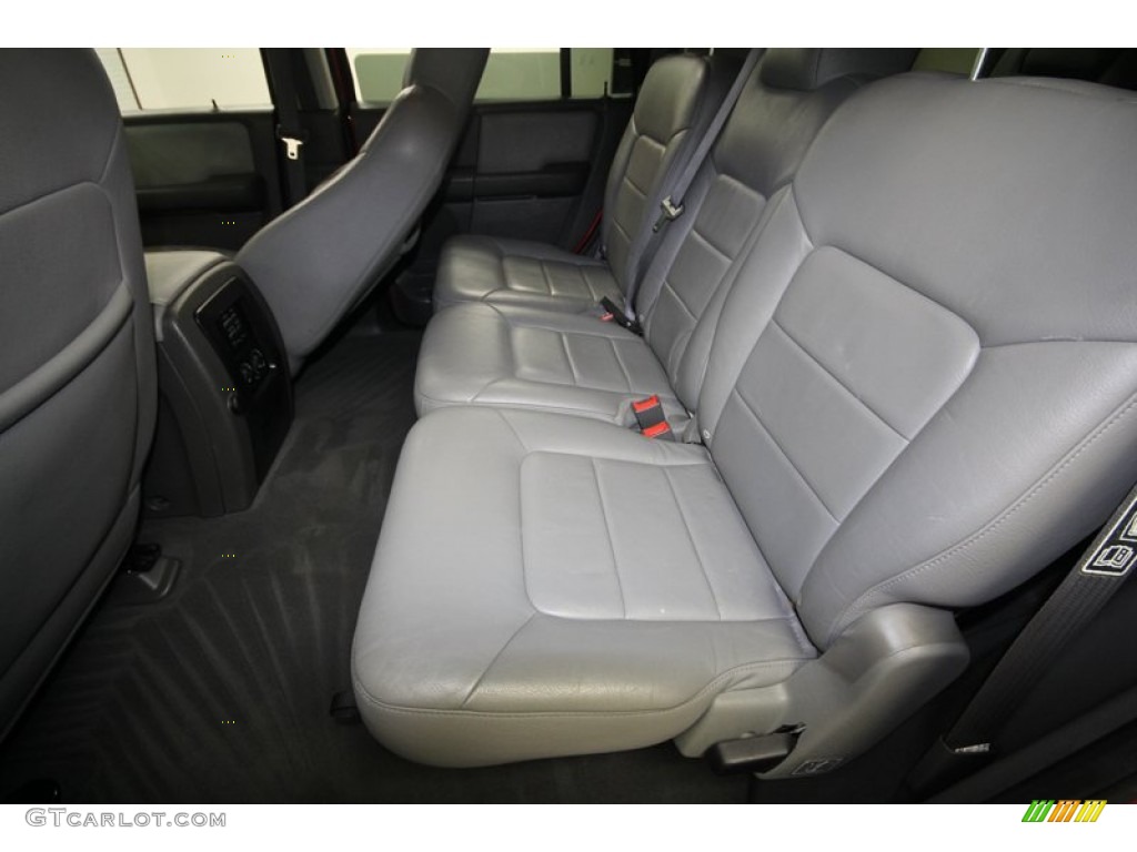 2003 Expedition XLT - Laser Red Tinted Metallic / Flint Grey photo #28
