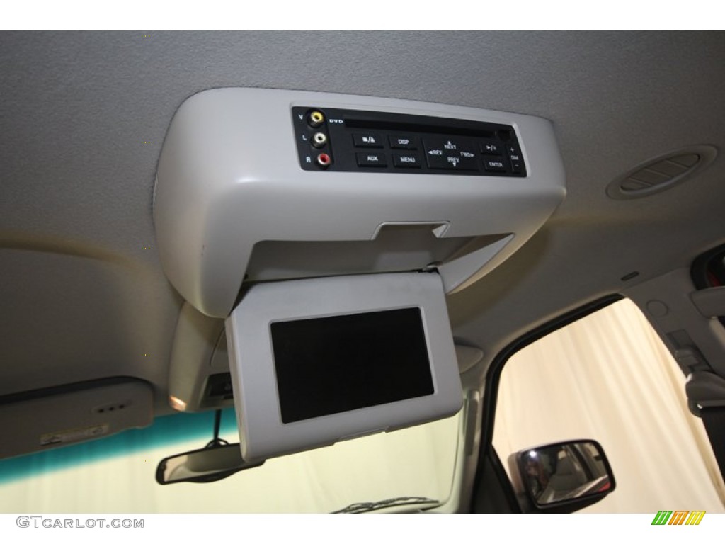 2003 Expedition XLT - Laser Red Tinted Metallic / Flint Grey photo #32