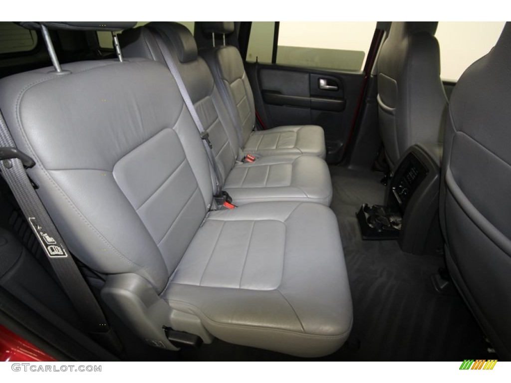 2003 Expedition XLT - Laser Red Tinted Metallic / Flint Grey photo #37