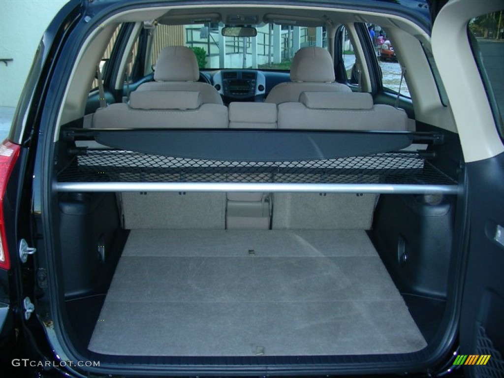 2008 RAV4 I4 - Black / Ash photo #4