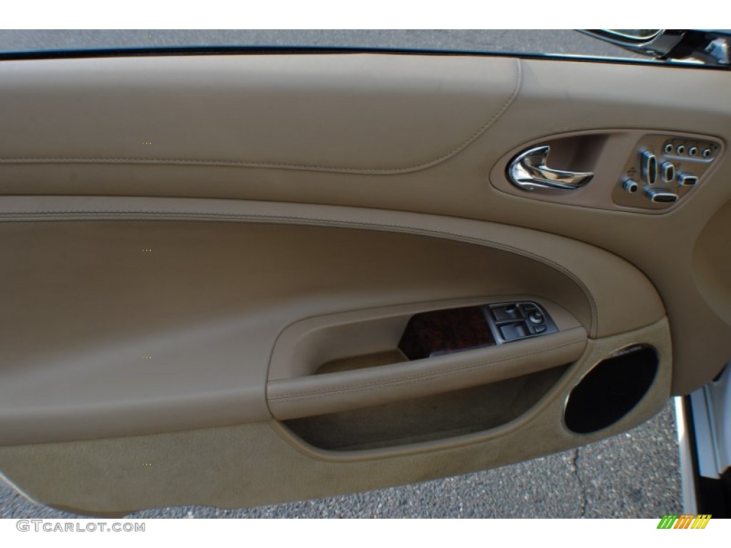 2010 Jaguar XK XKR Coupe Caramel Door Panel Photo #72462970