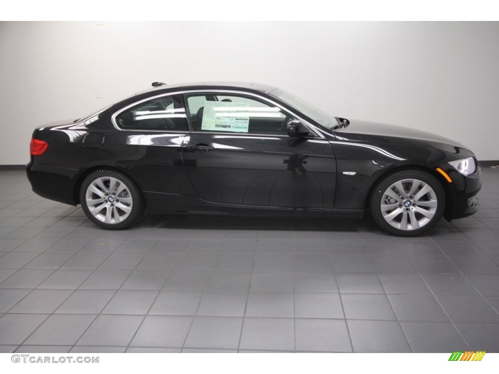 2013 3 Series 328i Coupe - Black Sapphire Metallic / Black photo #2