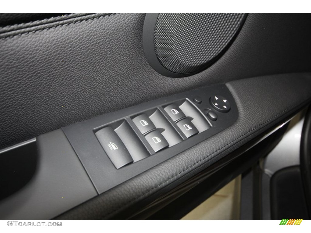 2013 3 Series 335i Convertible - Space Gray Metallic / Black photo #15