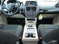 Sandstone - Grand Caravan SXT Photo No. 5