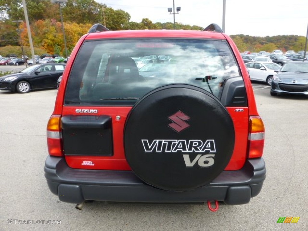 2004 Grand Vitara LX 4WD - Racy Red / Gray photo #4