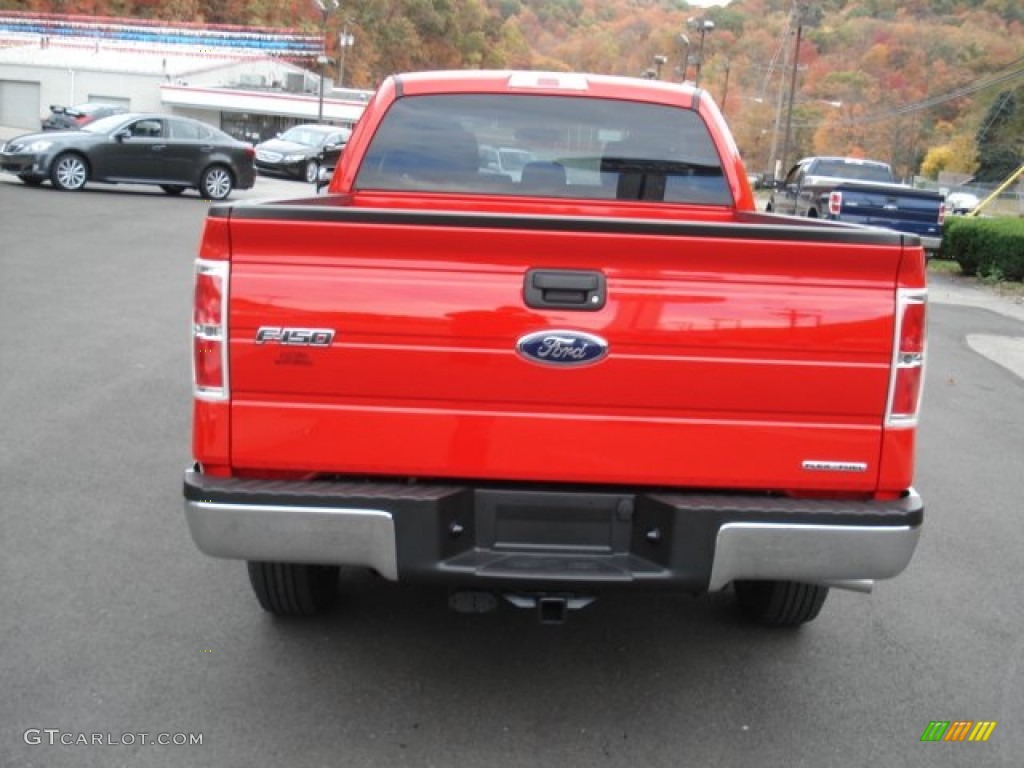 2013 F150 XLT SuperCab 4x4 - Race Red / Steel Gray photo #7