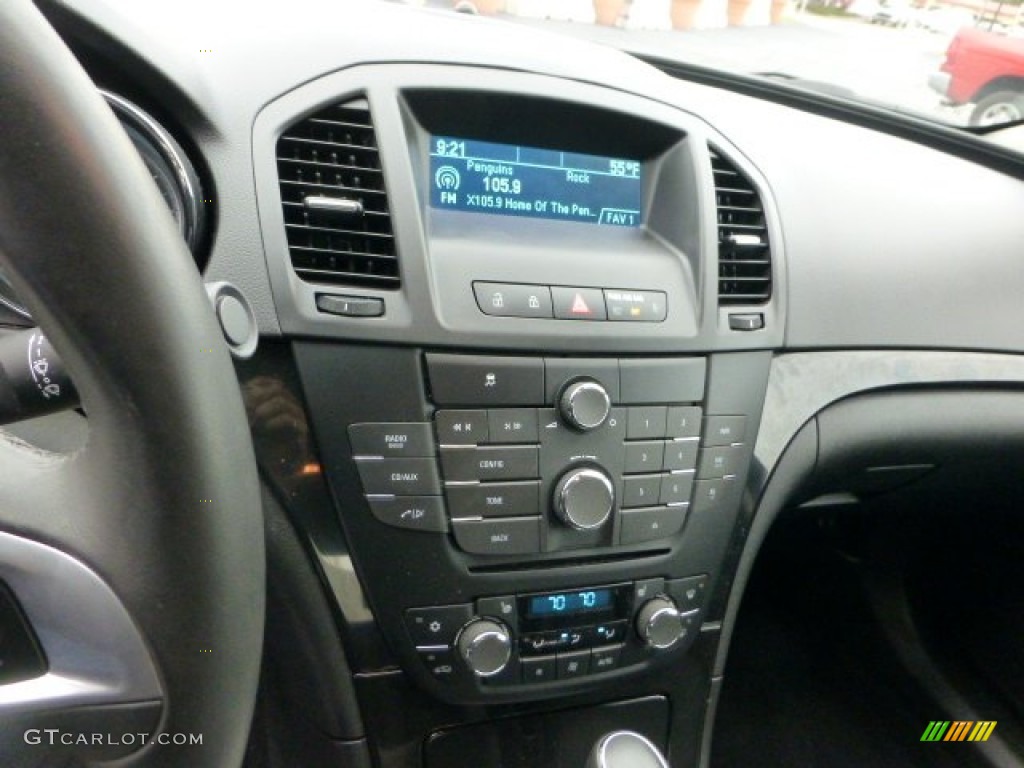 2011 Regal CXL - Stone Metallic / Ebony photo #18