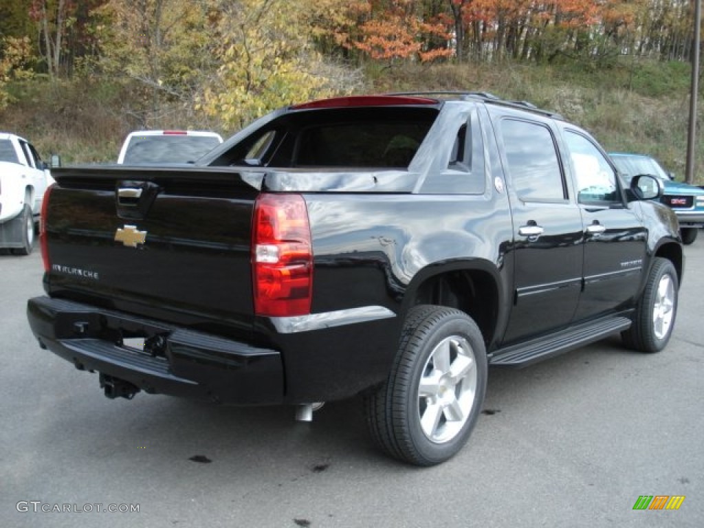 Black 2013 Chevrolet Avalanche LS 4x4 Black Diamond Edition Exterior Photo #72468530