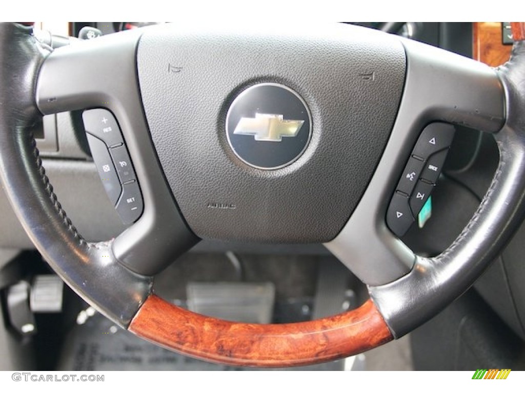 2008 Chevrolet Tahoe LTZ Controls Photo #72469037