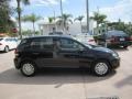 Black - Golf 4 Door Photo No. 6