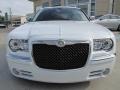 Bright White - 300 C HEMI Photo No. 6