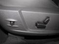 Bright White - 300 C HEMI Photo No. 32