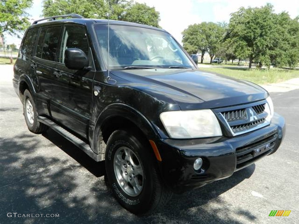 2003 Montero Limited 4x4 - Solano Black Pearl / Charcoal photo #3