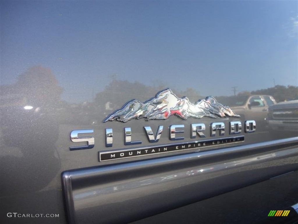 2013 Silverado 1500 LT Crew Cab 4x4 - Graystone Metallic / Light Titanium/Dark Titanium photo #3