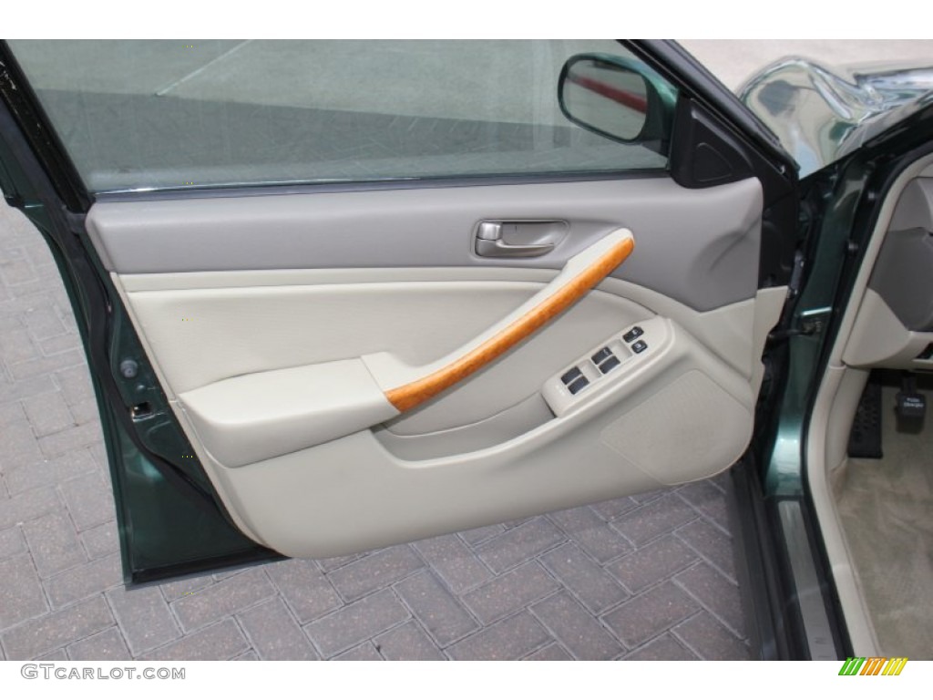 2003 Infiniti G 35 Sedan Willow Door Panel Photo #72477570