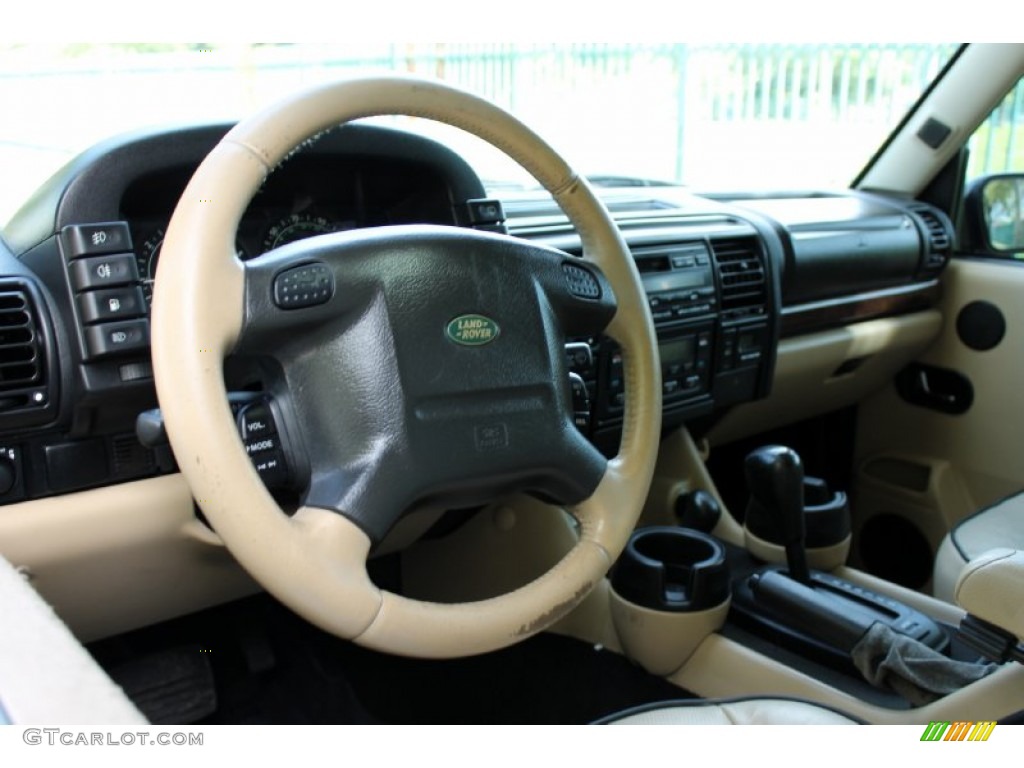 2004 Land Rover Discovery SE7 Tundra Grey Dashboard Photo #72480040