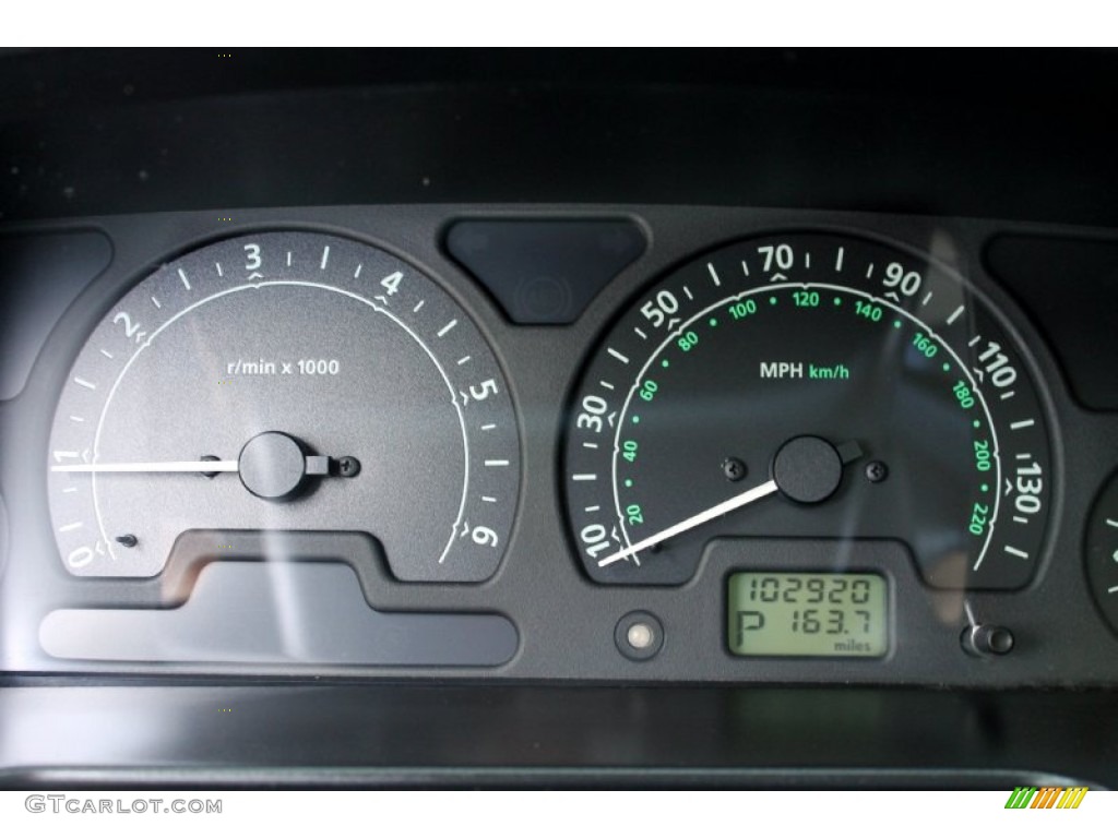 2004 Land Rover Discovery SE7 Gauges Photo #72480607