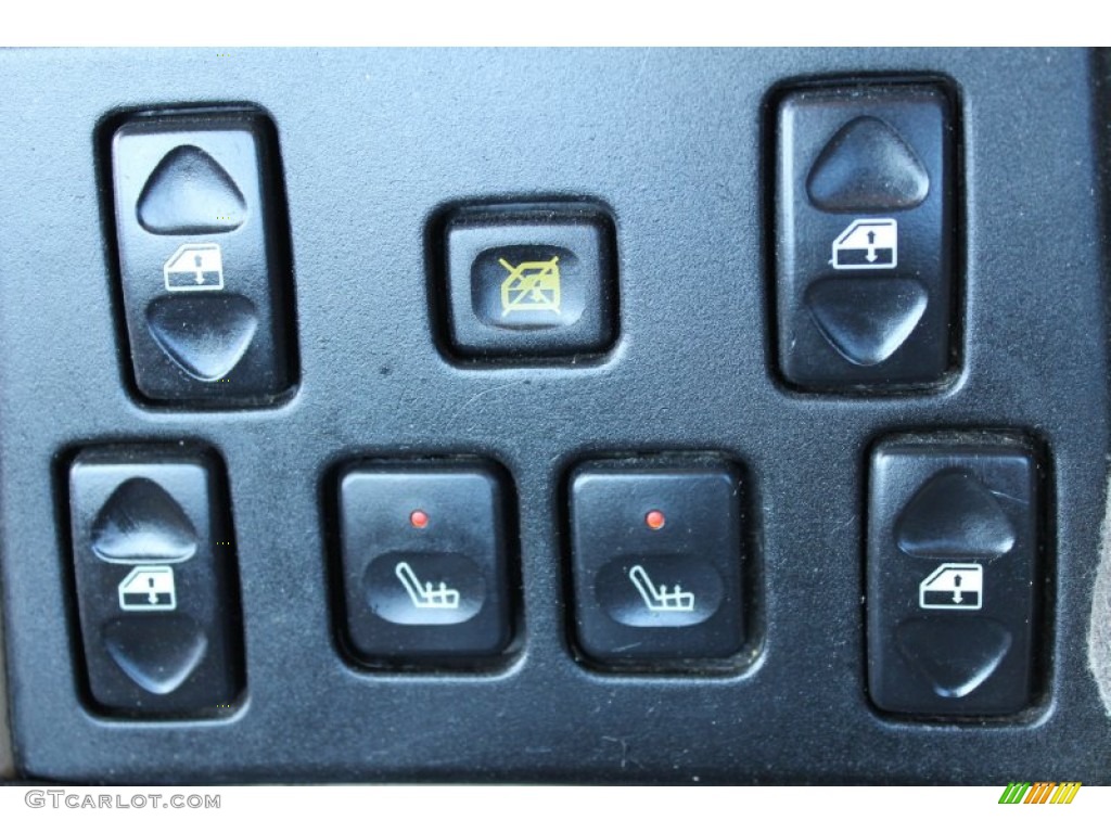 2004 Land Rover Discovery SE7 Controls Photo #72480748