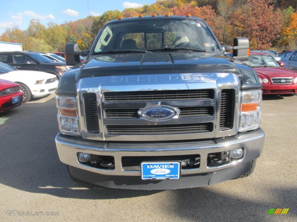 2008 F350 Super Duty XLT Crew Cab 4x4 - Forest Green Metallic / Medium Stone photo #6