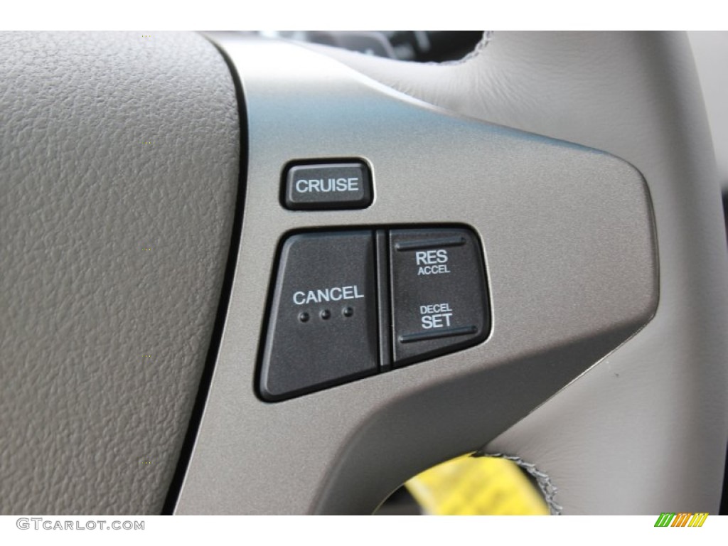 2013 Acura MDX SH-AWD Technology Controls Photo #72485947