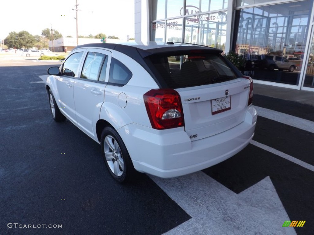 2011 Caliber Mainstreet - Bright White / Dark Slate/Medium Graystone photo #3