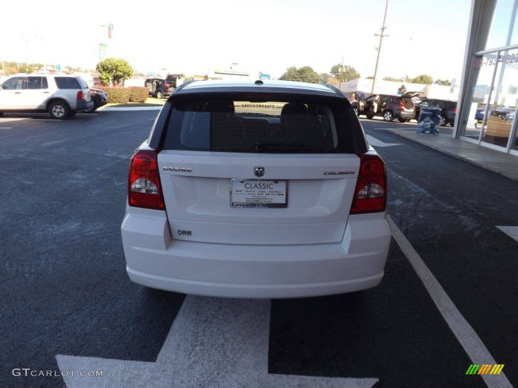 2011 Caliber Mainstreet - Bright White / Dark Slate/Medium Graystone photo #4
