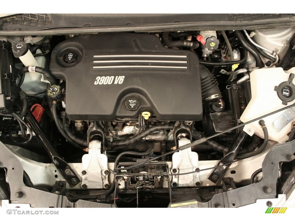 2007 Buick Terraza CXL Engine Photos