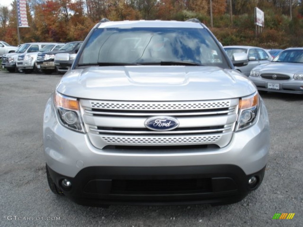 2011 Explorer Limited 4WD - Ingot Silver Metallic / Charcoal Black photo #3