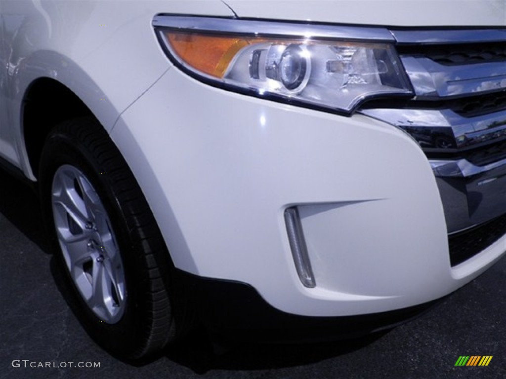 2011 Edge SEL - White Suede / Medium Light Stone photo #2