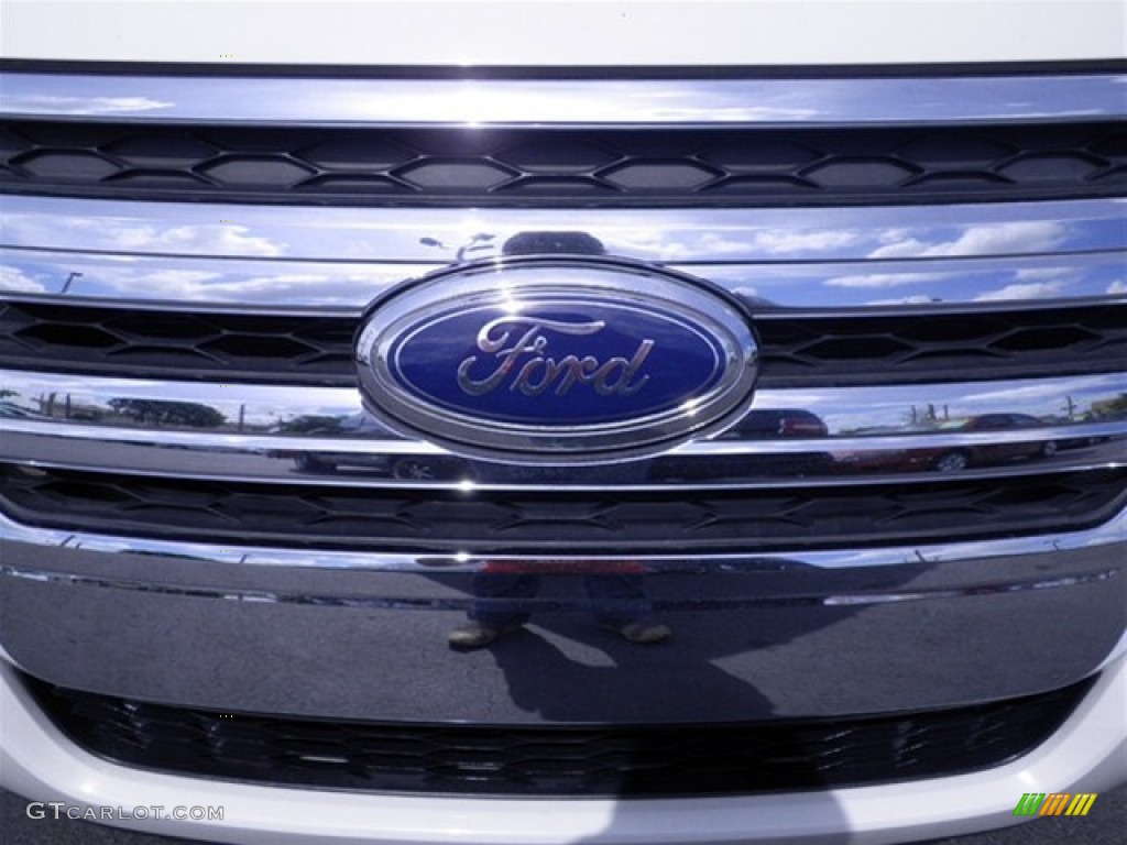 2011 Edge SEL - White Suede / Medium Light Stone photo #6