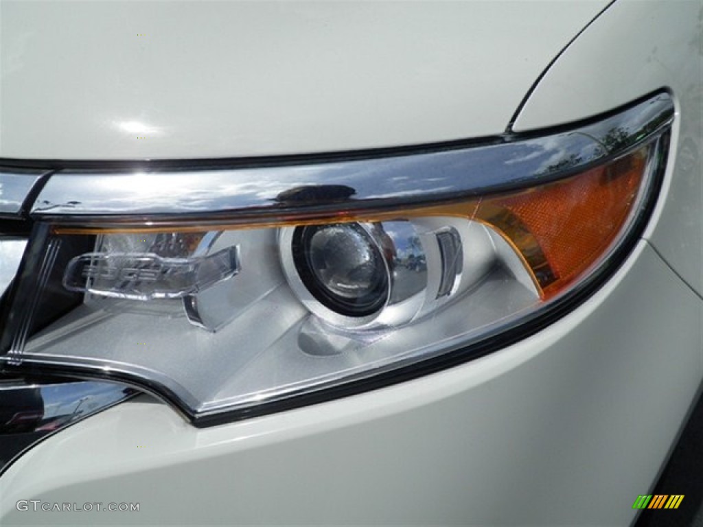 2011 Edge SEL - White Suede / Medium Light Stone photo #9