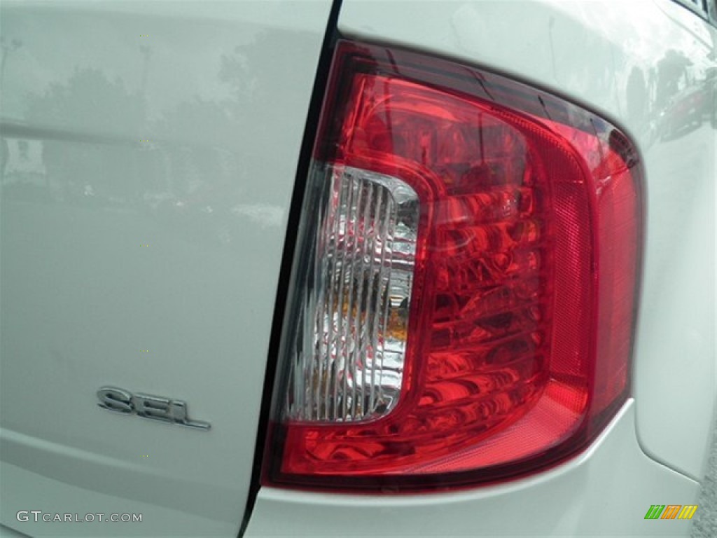 2011 Edge SEL - White Suede / Medium Light Stone photo #18