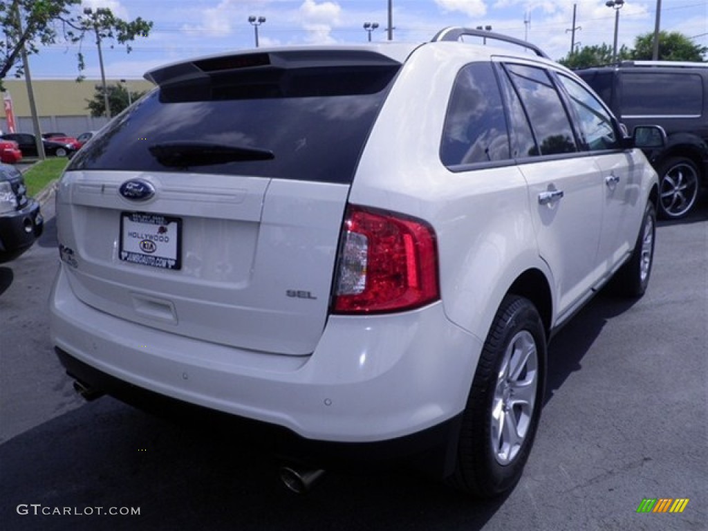 2011 Edge SEL - White Suede / Medium Light Stone photo #20