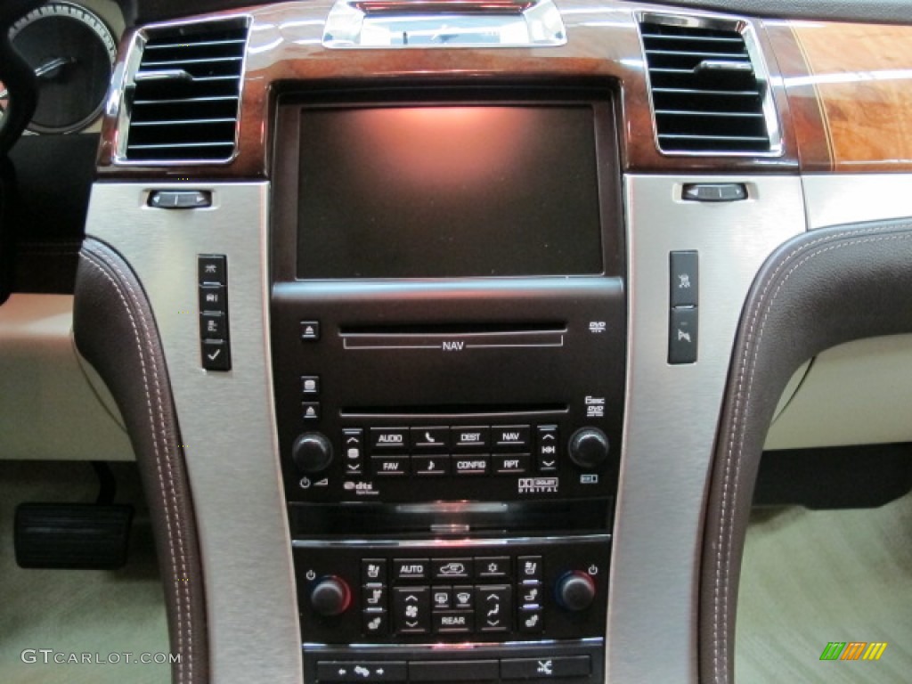 2010 Cadillac Escalade ESV Platinum AWD Controls Photo #72501247