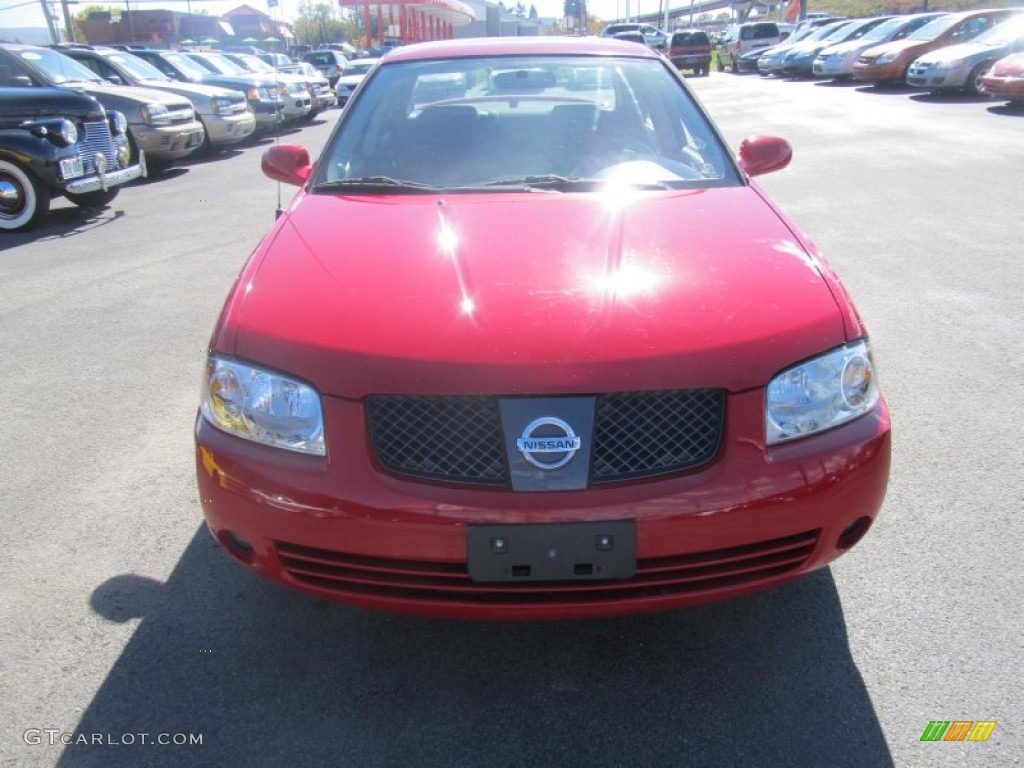 2005 Sentra 1.8 S Special Edition - Code Red / Charcoal photo #7