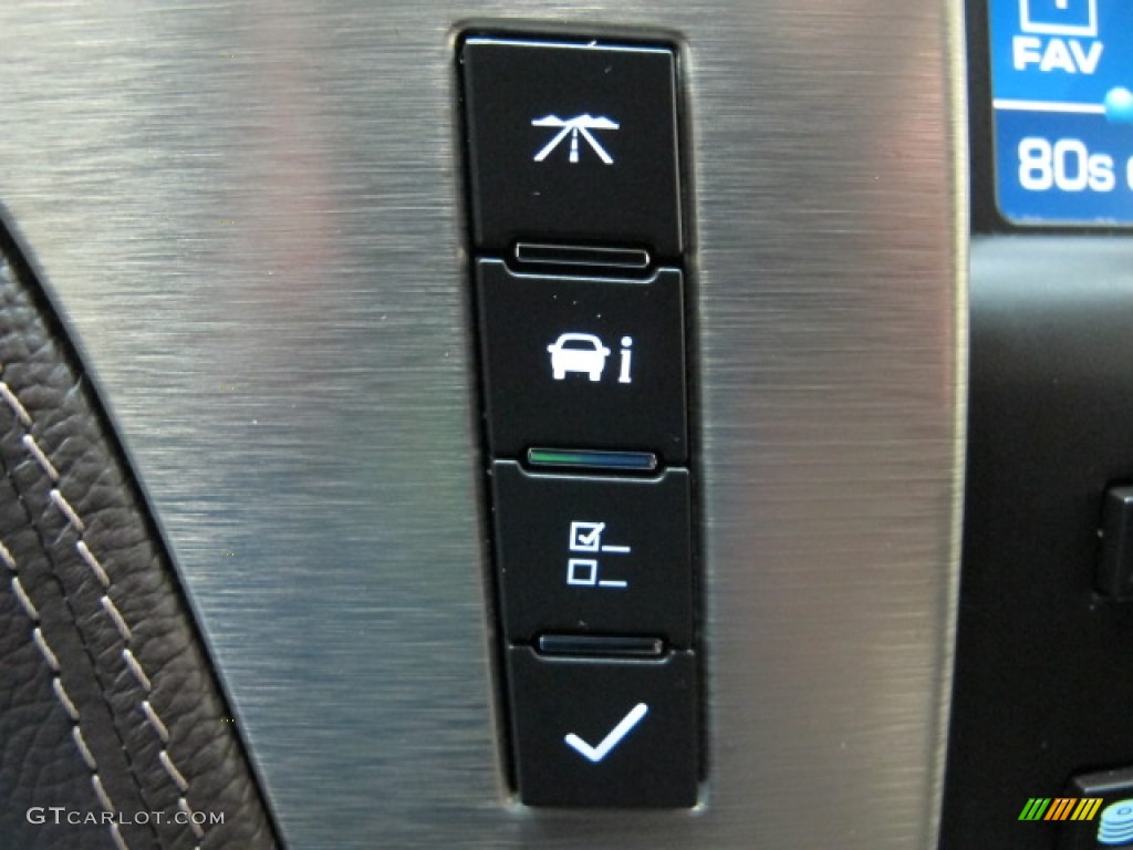 2010 Cadillac Escalade ESV Platinum AWD Controls Photo #72501397
