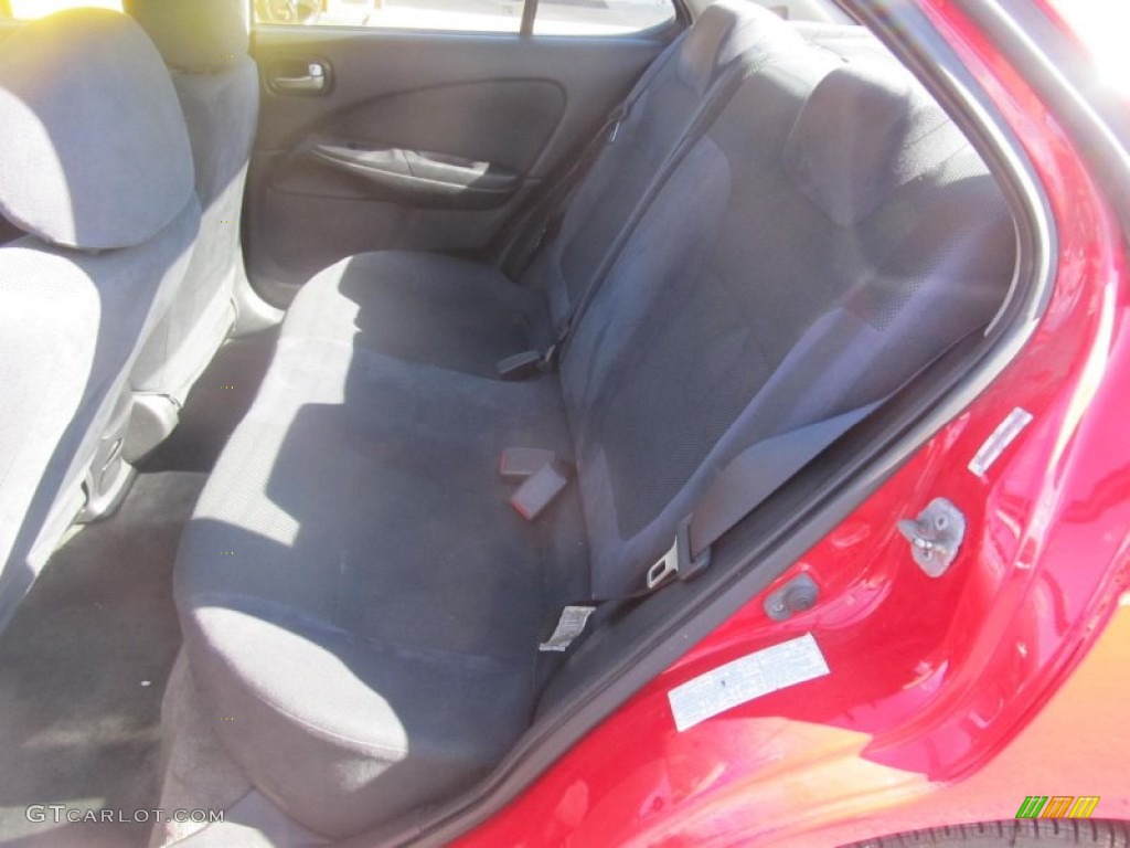 2005 Sentra 1.8 S Special Edition - Code Red / Charcoal photo #10