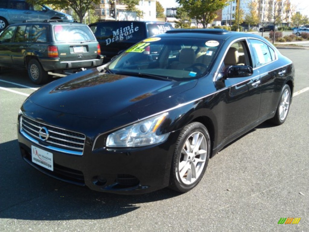 Super Black Nissan Maxima