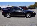 Black - Mustang V6 Coupe Photo No. 3