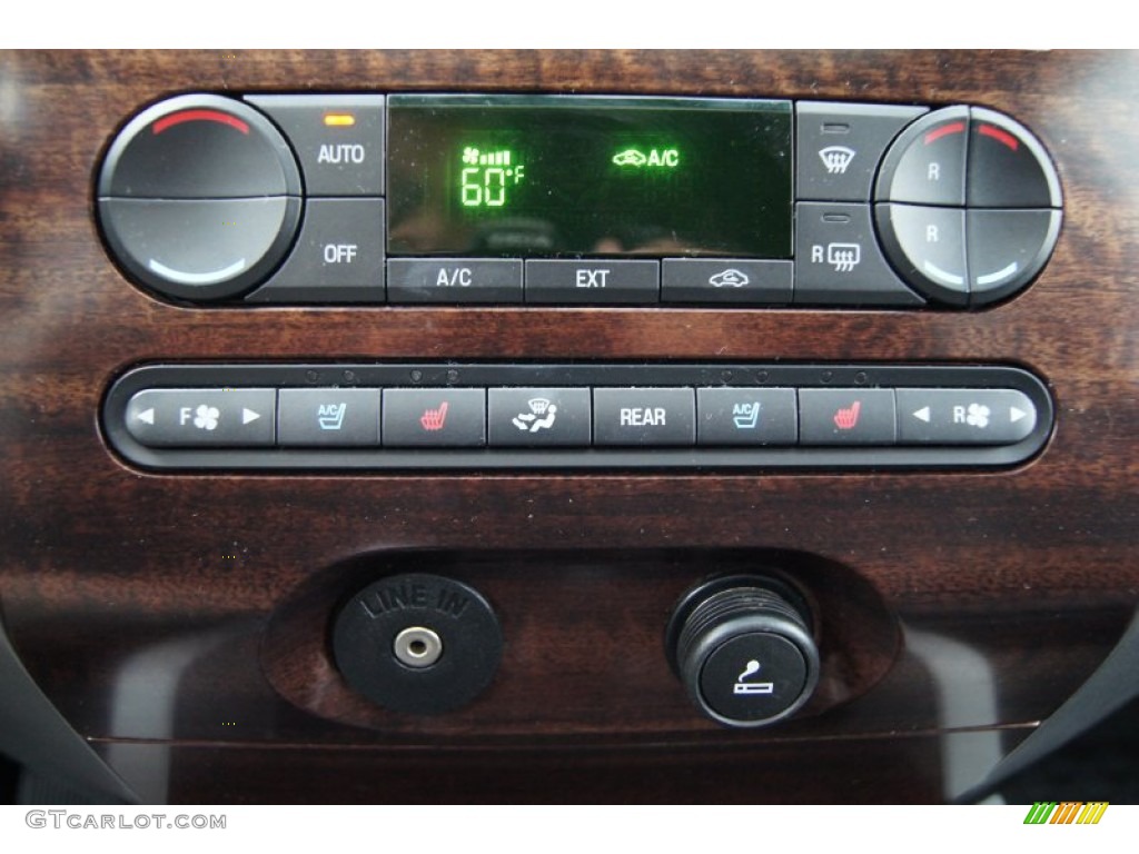 2007 Ford Expedition Limited Controls Photo #72504356