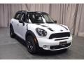 Light White - Cooper S Countryman Photo No. 4