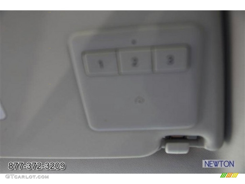 2012 CC Lux - Urano Gray Metallic / Black photo #58