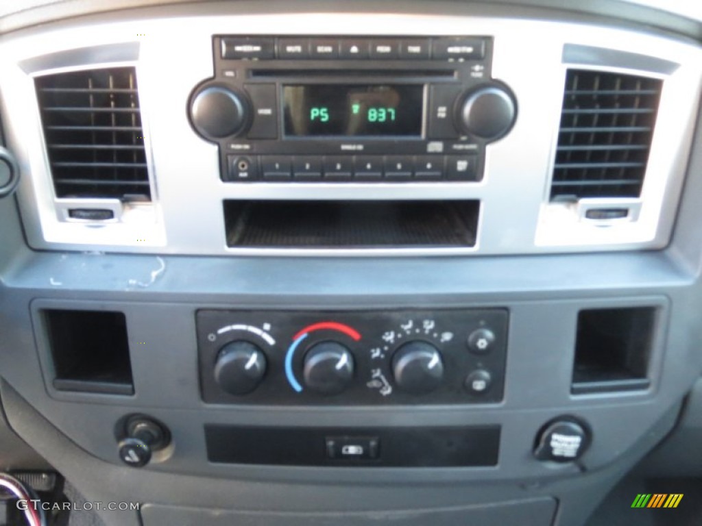 2008 Dodge Ram 1500 Lone Star Edition Quad Cab Controls Photo #72510285