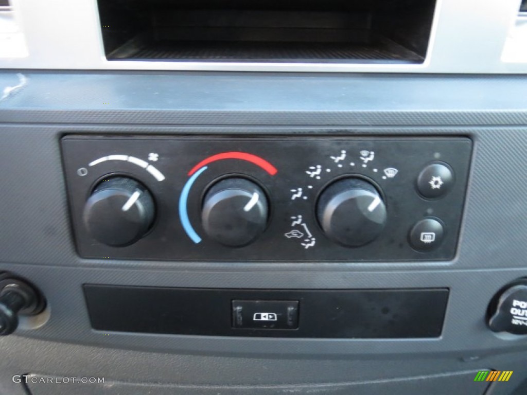 2008 Dodge Ram 1500 Lone Star Edition Quad Cab Controls Photo #72510322
