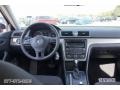 Black - Passat 2.5L S Photo No. 10