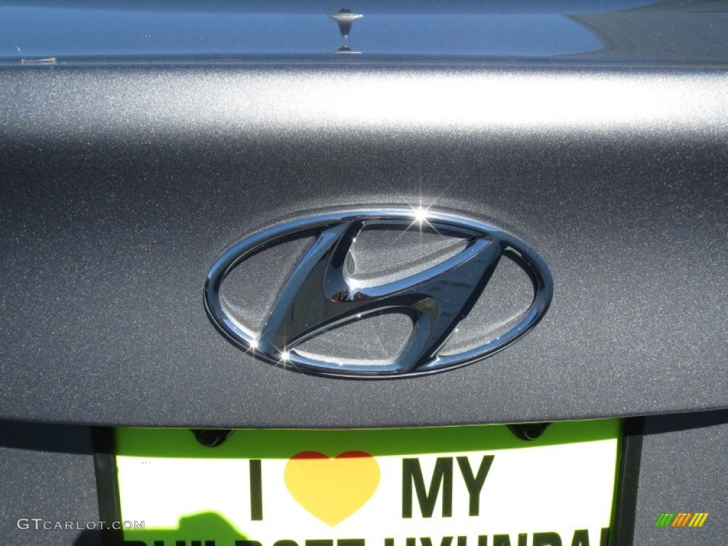 2013 Elantra GLS - Titanium Gray Metallic / Gray photo #12